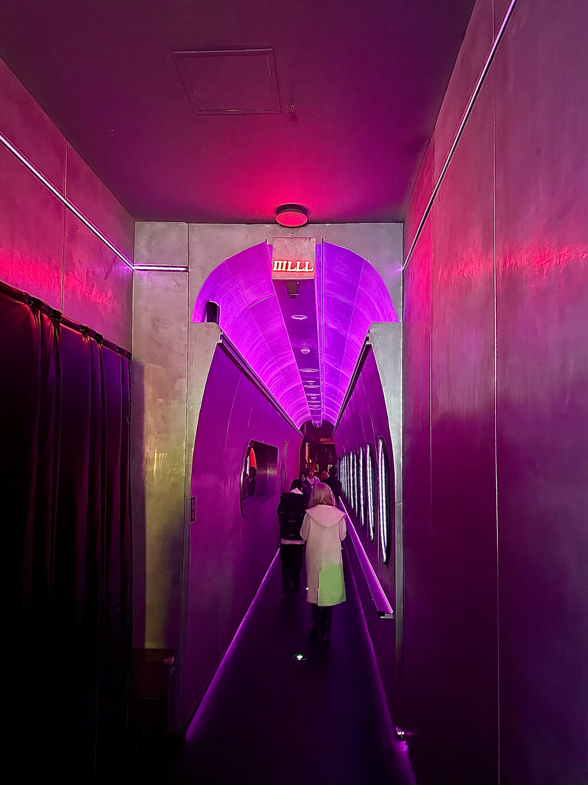 呼和浩特商务KTV费用解析-回民区ktv预订